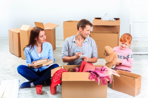 Moving van service for Brentford homes and flats